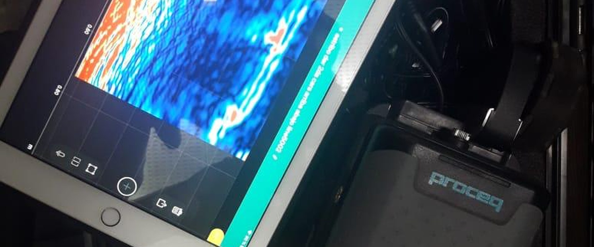 Equipamento de ensaio nao destrutivo em concreto do Grupo CIMHE